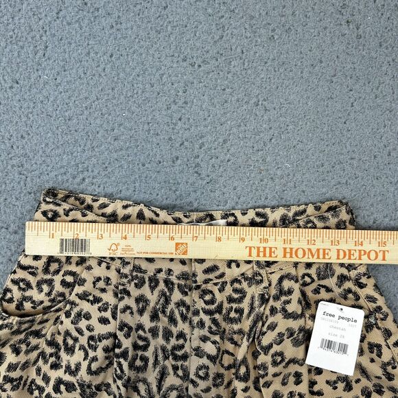 Free People Shorts Women’s Size 28 Dogtown Cut Off Cheetah Print Boho Festival - Picture 6 of 10